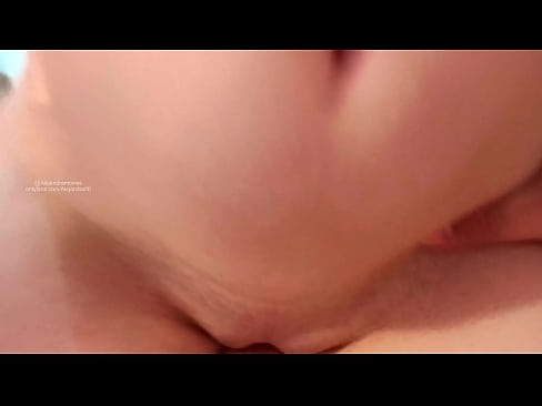 ❤️ Sa ou moe i le potu o lo'u tuafafine ma o le ala lena na ou ala ai ❤ Na'o le porn ☑